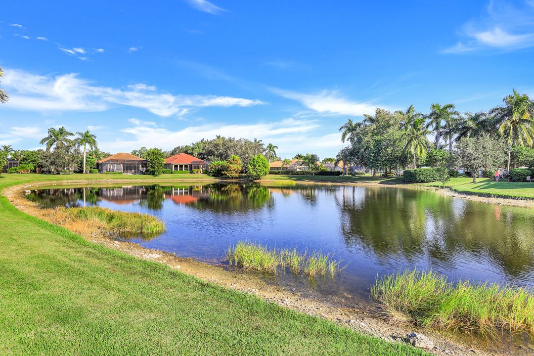 6948 Amen Corner Ct, Naples, FL 34113