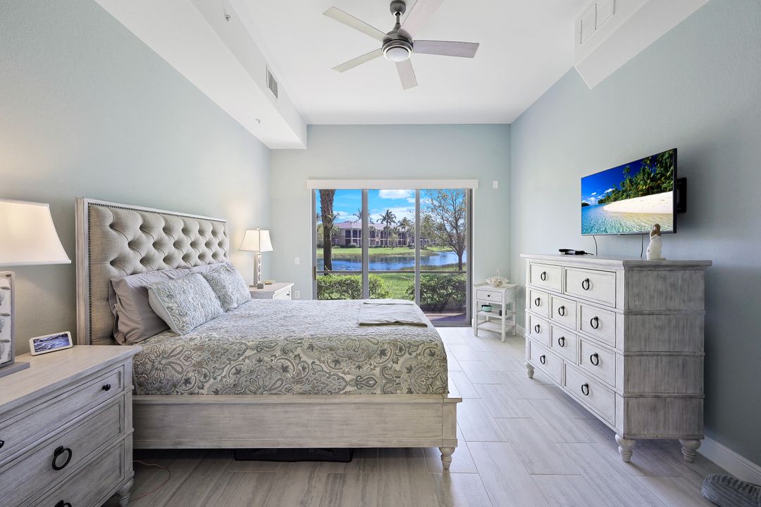 3093 Aviamar Cir #104, Naples, FL 34114