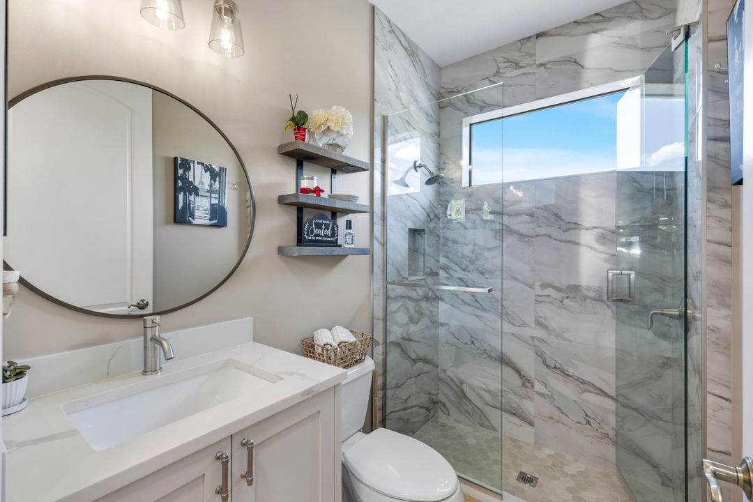 1160 13th St SW, Naples, FL 34117