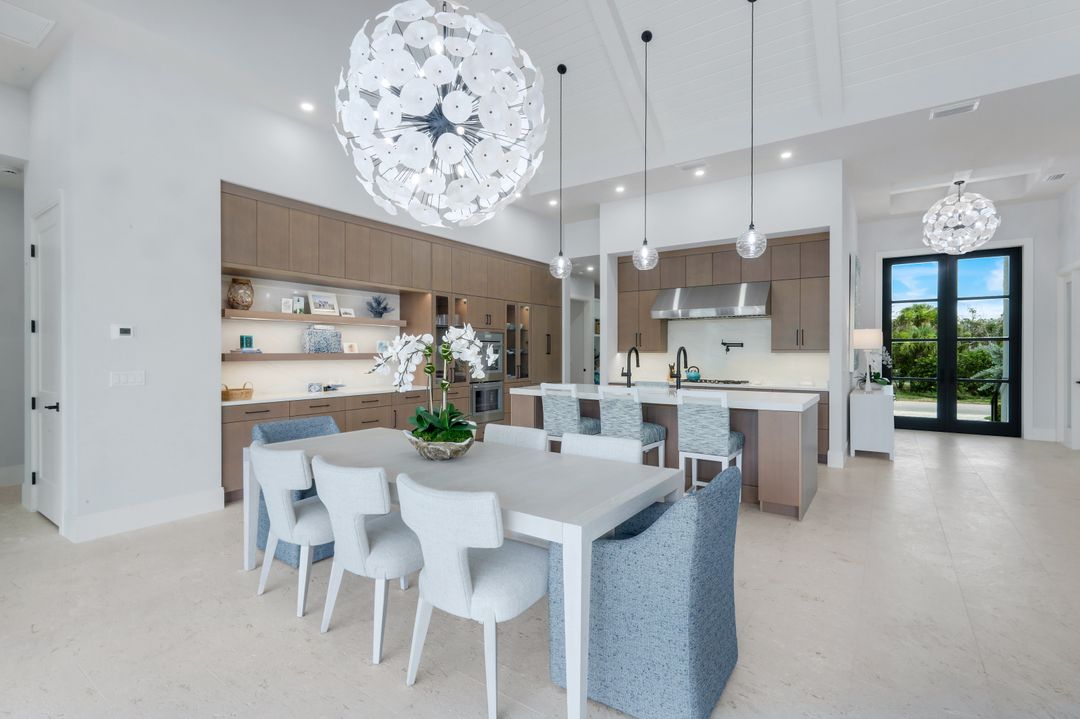 2319 Wulfert Rd, Sanibel, FL 33957