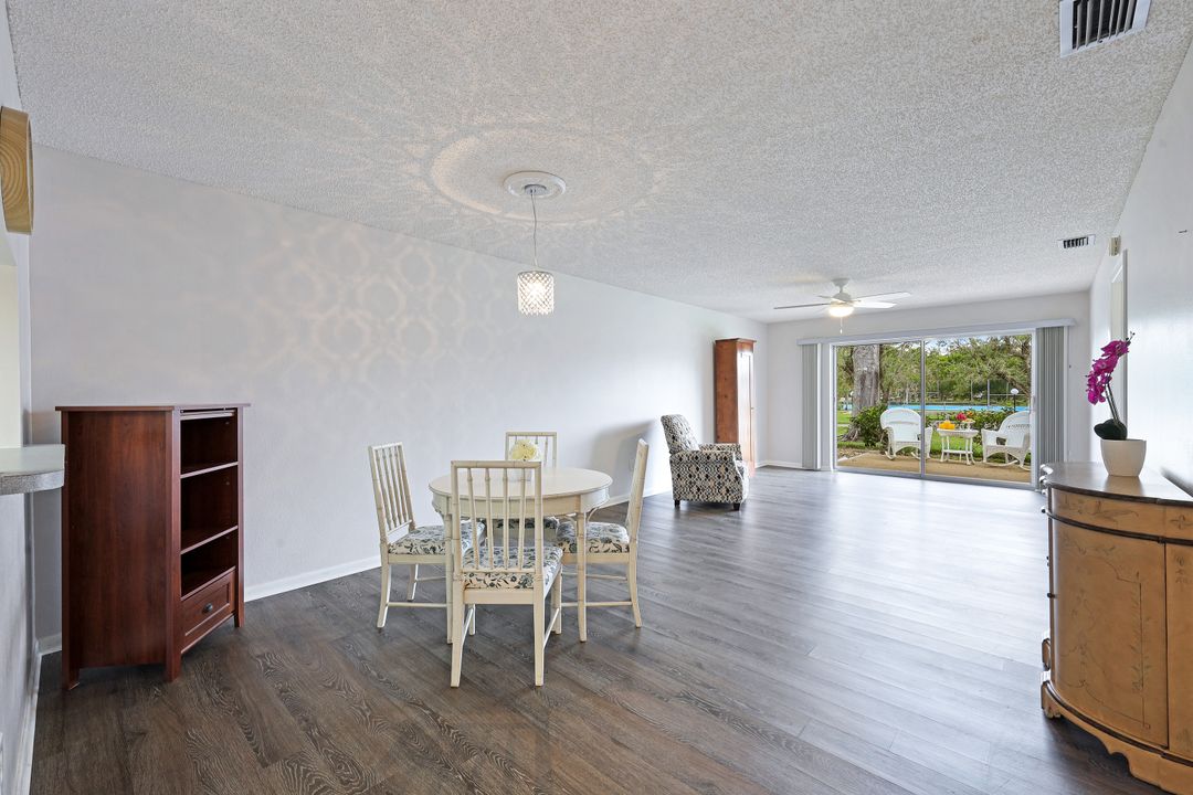 6825 Bogey Dr, Fort Myers, FL 33919