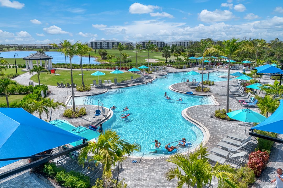 12997 Blackberry Ct #56-202, Venice, FL 34293