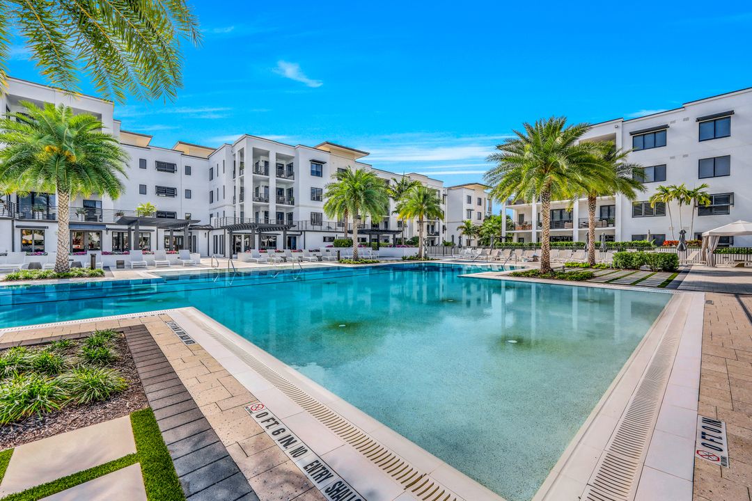 1111 Central Ave #514, Naples, FL 34102