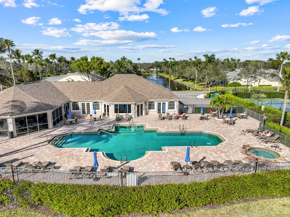 8687 Ibis Cove Cir, Naples, FL 34119