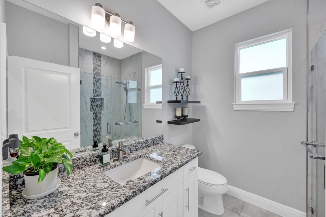 2552 52nd Ave NE, Naples, FL 34120