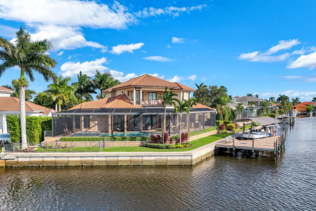 80 Anchor Ct, Marco Island, FL 34145