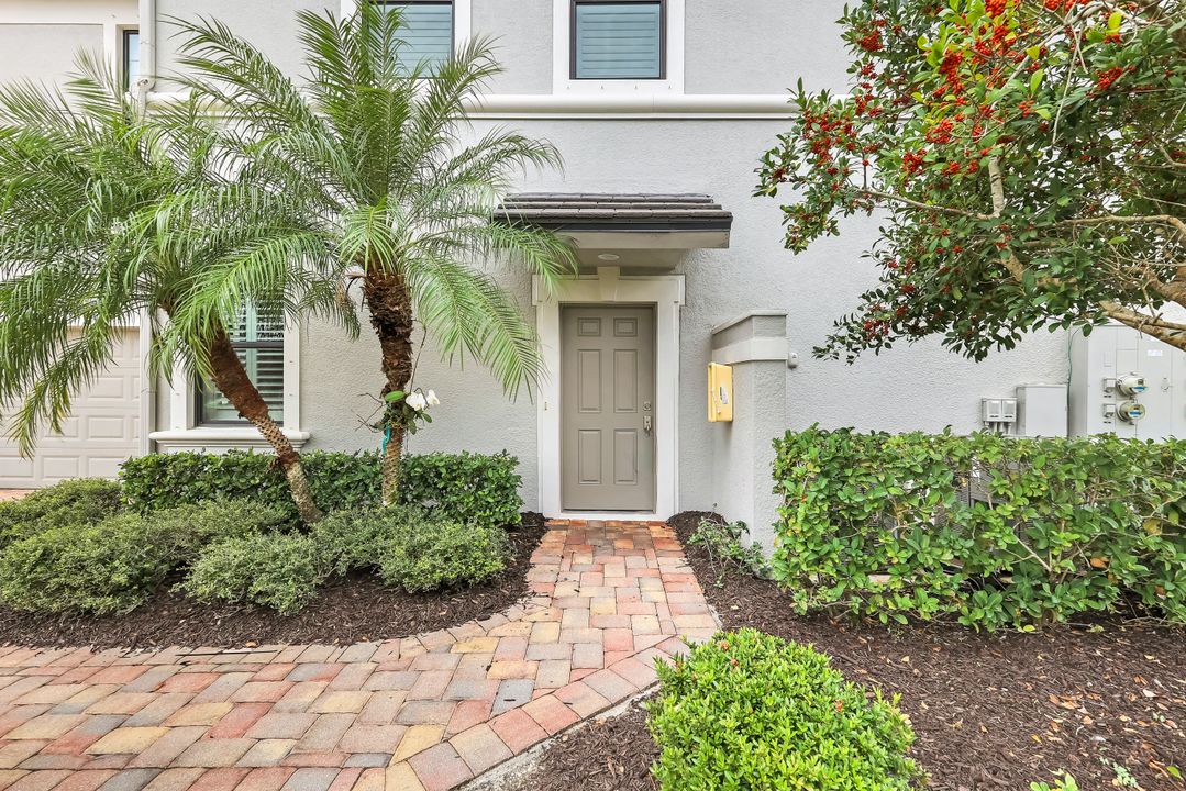 12045 Covent Garden Ct #2101, Naples, FL 34120