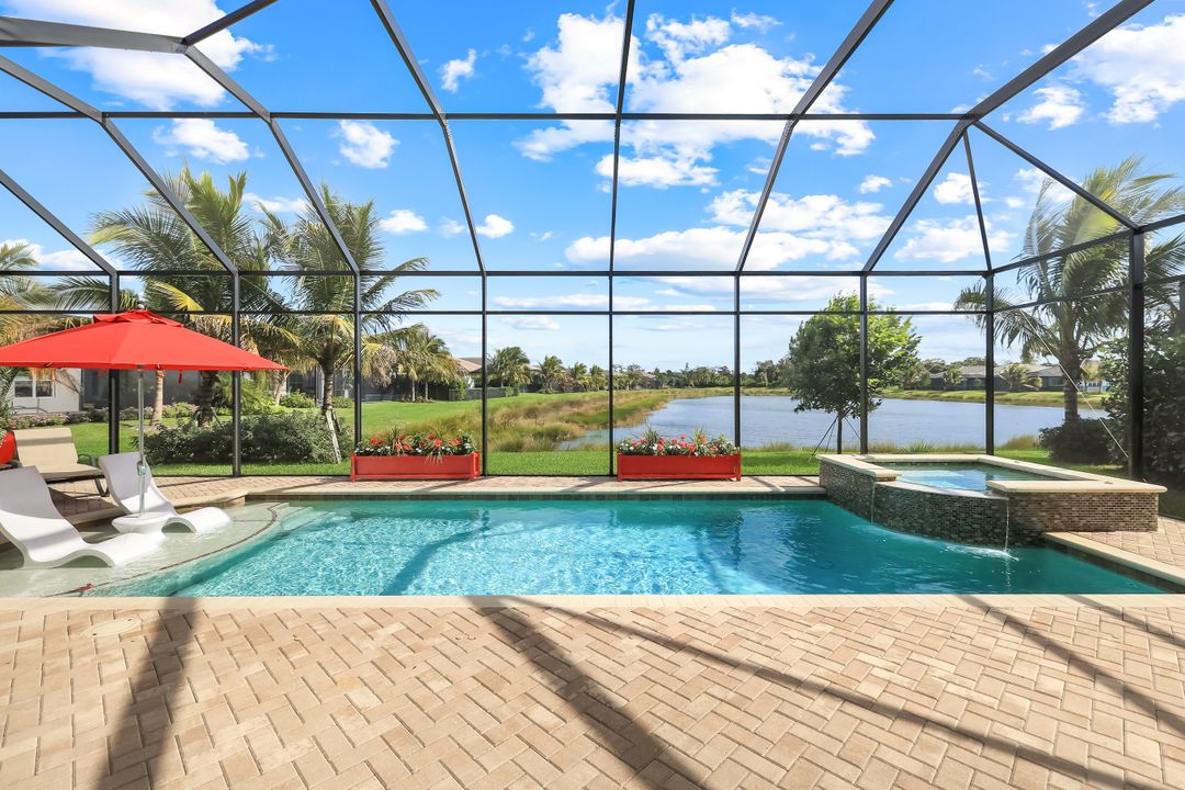 12078 Mimosa St, Naples, FL 34120