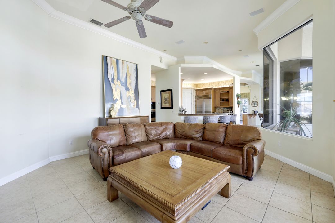 14581 Headwater Bay Ln, Fort Myers, FL 33908