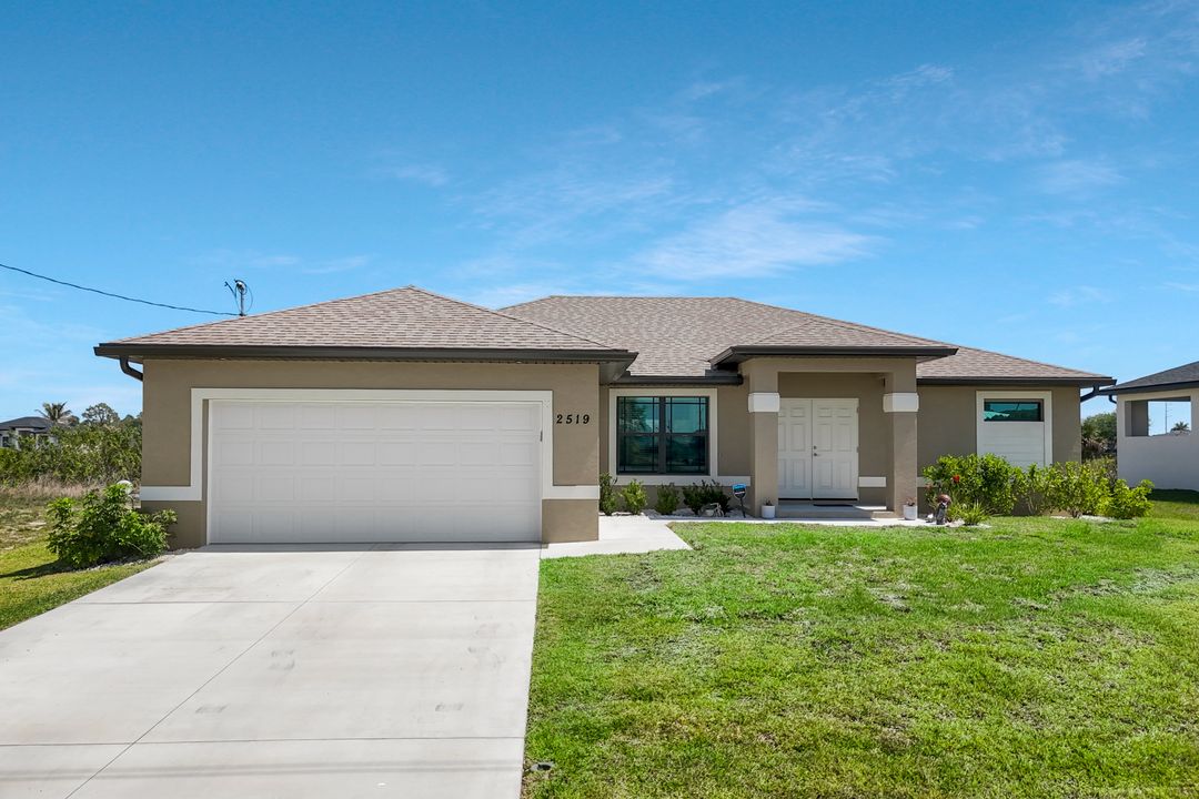 2519 NE 5th Pl, Cape Coral, FL 33909