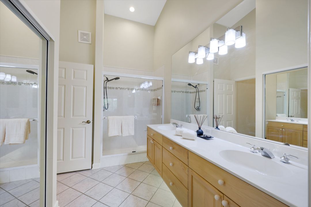 6590 Beach Resort Dr #2, Naples, FL 34114