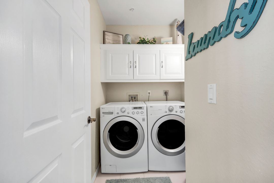 6879 Redbay Park Rd #203, Naples, FL 34109