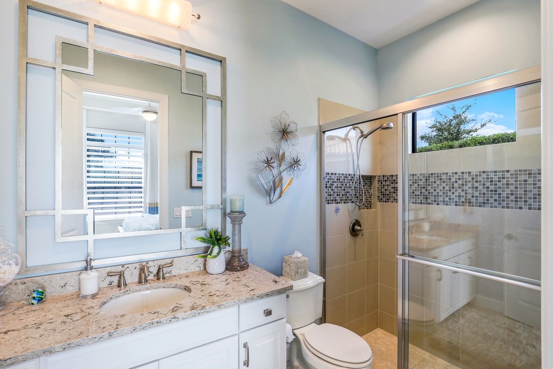 9287 Rialto Ln, Naples, FL 34119