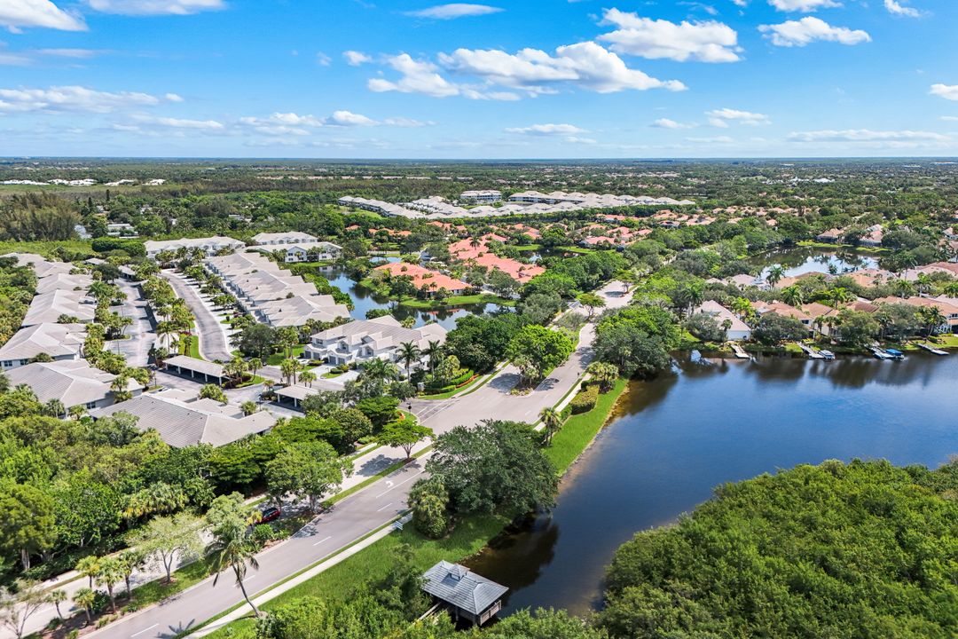 8310 Whisper Trace Way #102, Naples, FL 34114
