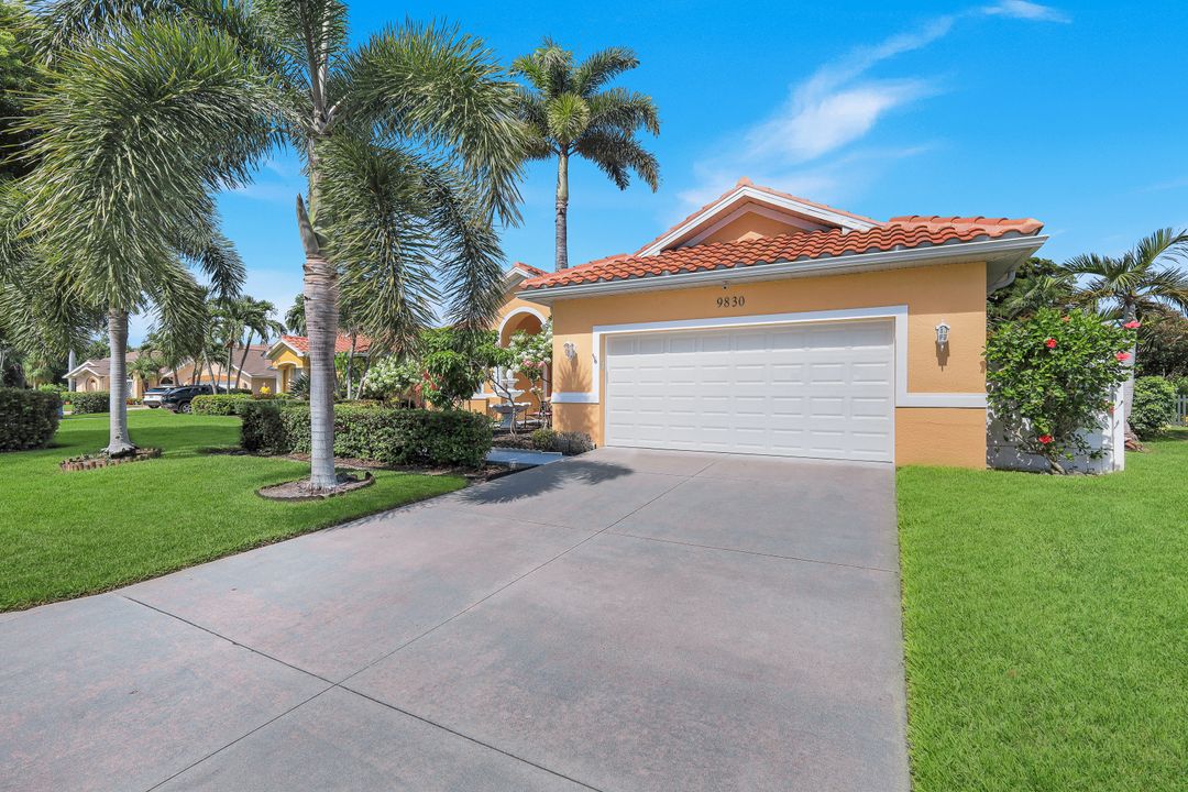 9830 Mar Largo Cir, Fort Myers, FL 33919