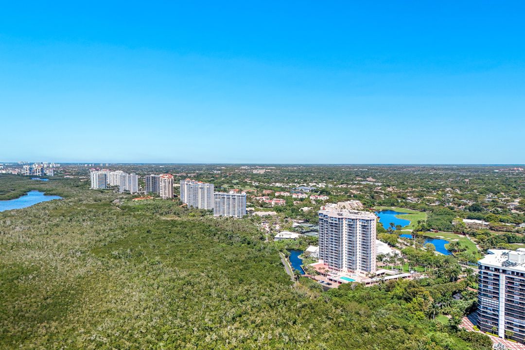 6101 Pelican Bay Blvd  #305, Naples, FL 34108