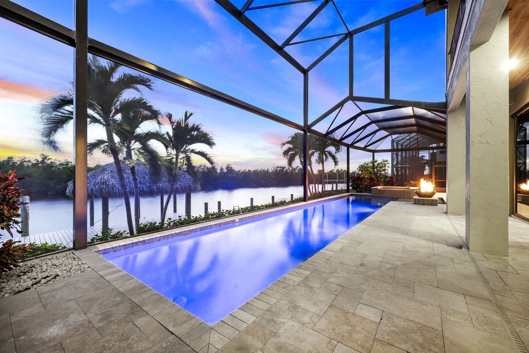 5817 Harbour Cir, Cape Coral, FL 33914