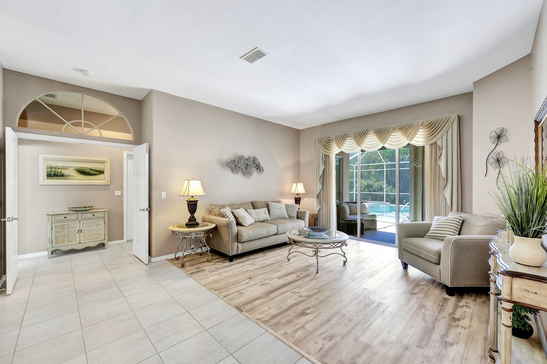 25740 Creekbend Dr, Bonita Springs, FL 34135