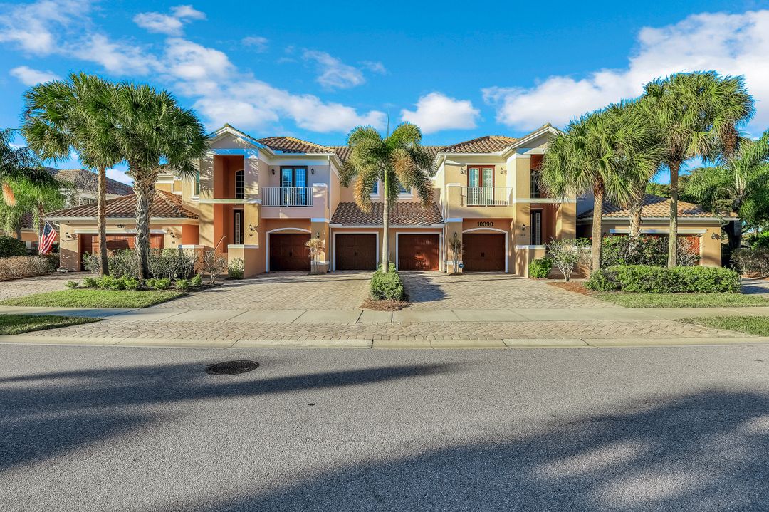 10390 Glastonbury Cir #102, Fort Myers, FL 33913