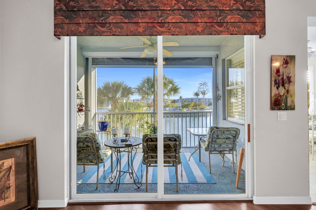 16655 Lake Cir Dr #837, Fort Myers, FL 33908