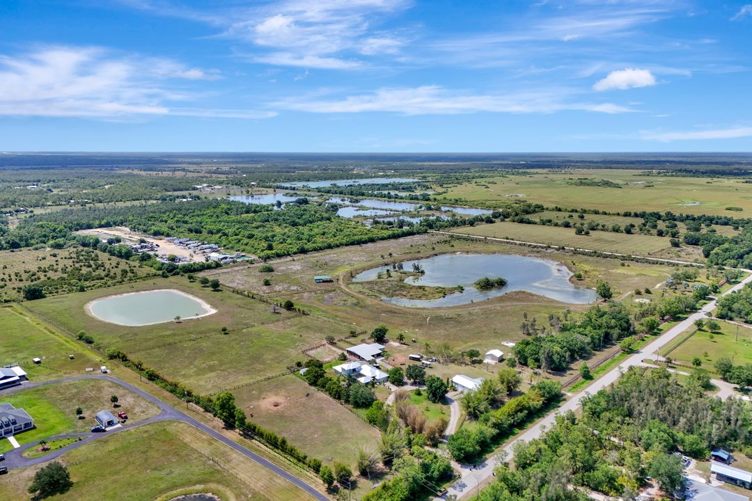 20401 Williams Dr, North Fort Myers, FL 33917