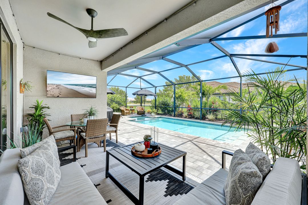 11611 Timber Creek Dr, Fort Myers, FL 33913
