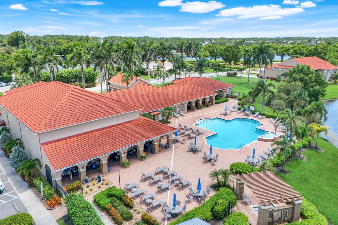 2440 Millcreek Ln #102, Naples, FL 34119
