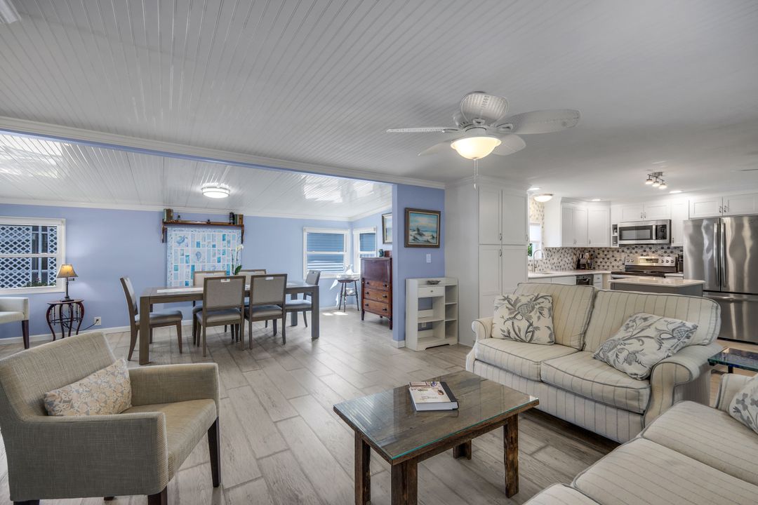 27365 Joann Dr, Bonita Springs, FL 34135