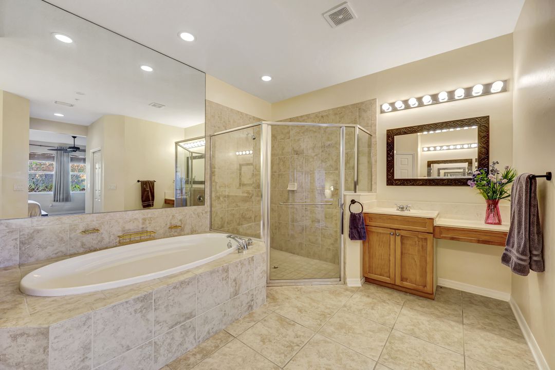 18921 Bay Woods Lake Dr #102, Fort Myers, FL 33908