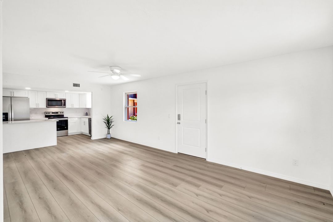 16881 Davis Road #312, Fort Myers, FL 33908