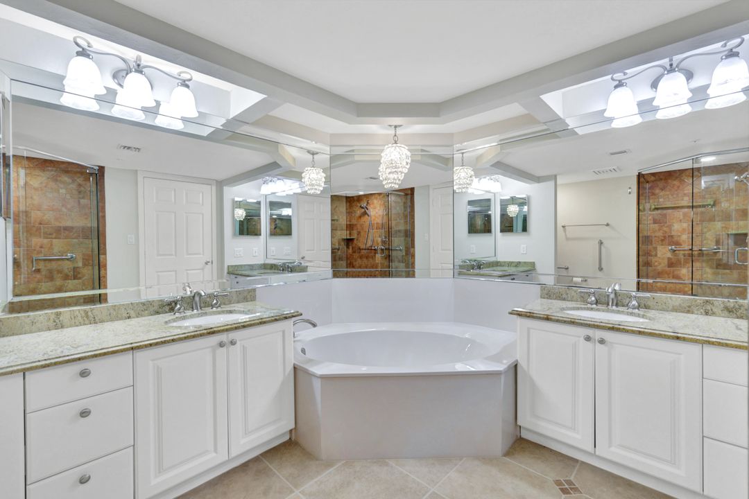 21 Bluebill Ave #1001, Naples, FL 34108