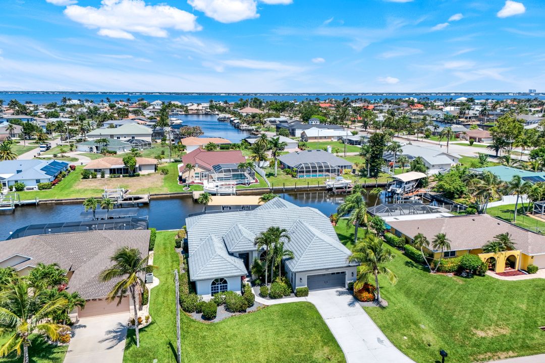 3347 19th Ave SE, Cape Coral, FL 33904