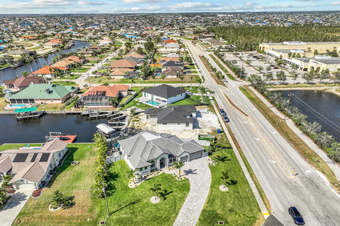 3518 Oasis Blvd, Cape Coral, FL 33914