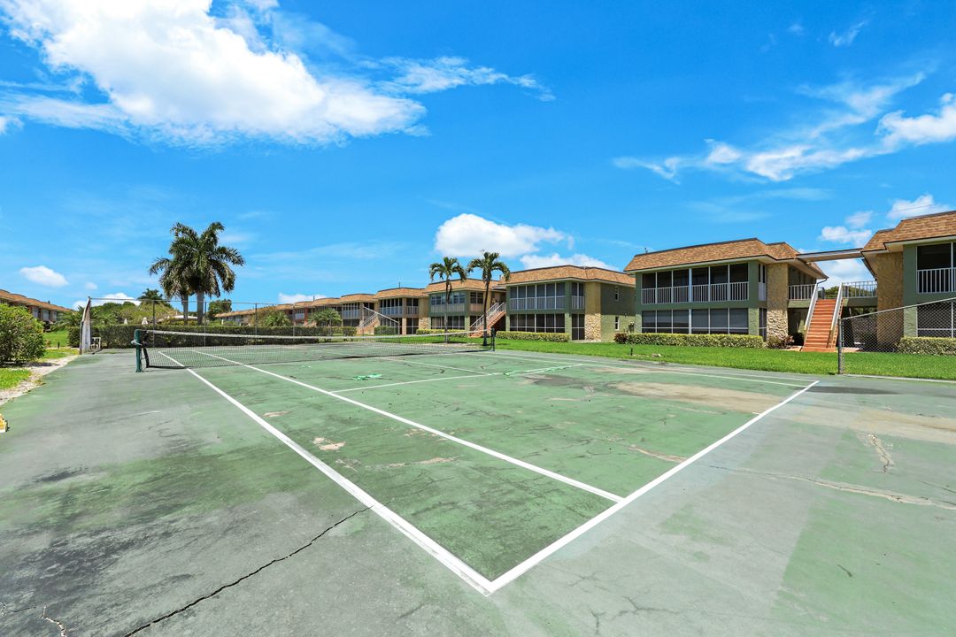 1400 Pompei Ln #42, Naples, FL 34103