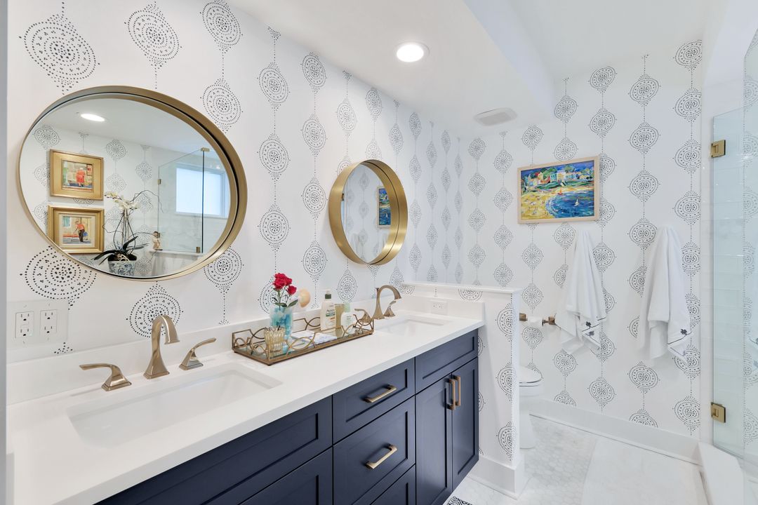 5801 Glencove Dr #502, Naples, FL 34108