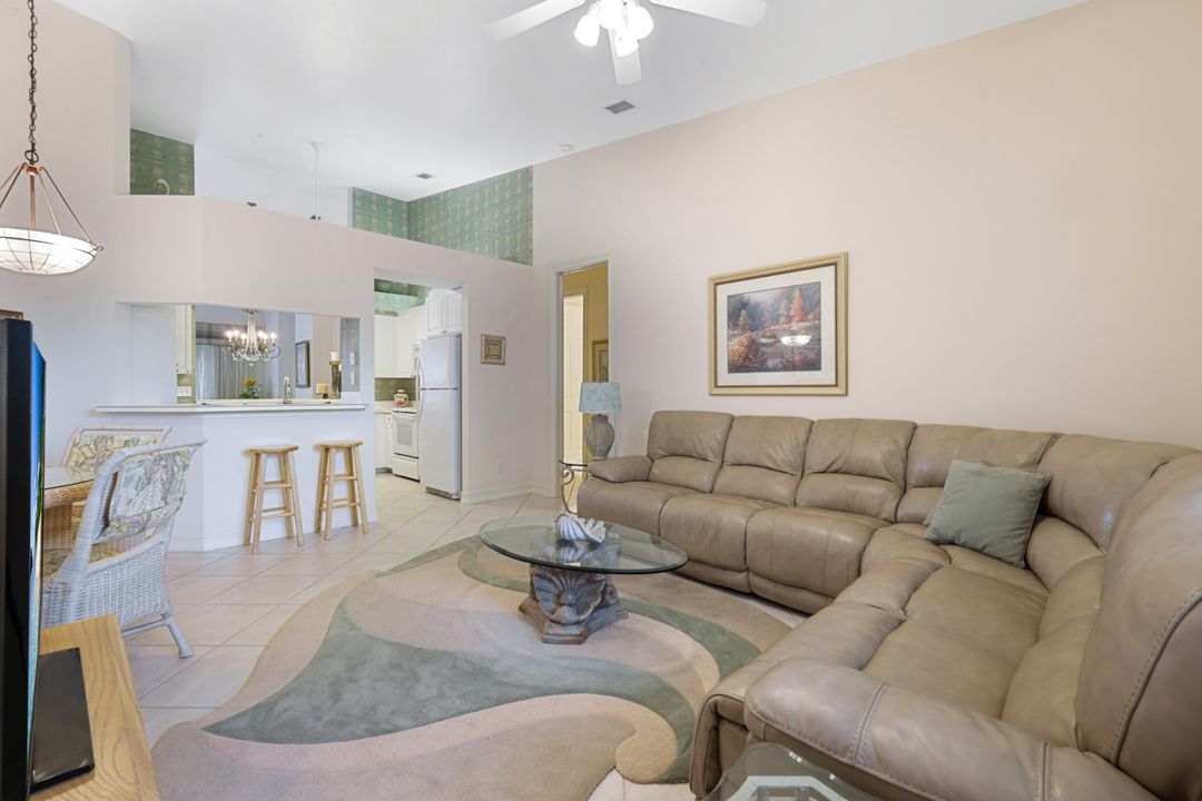 795 Bentwater Cir #202, Naples, FL 34108