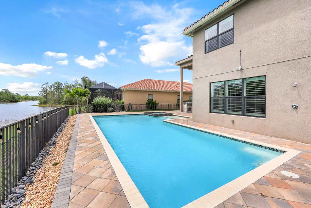 10059 Chesapeake Bay Dr, Fort Myers, FL 33913