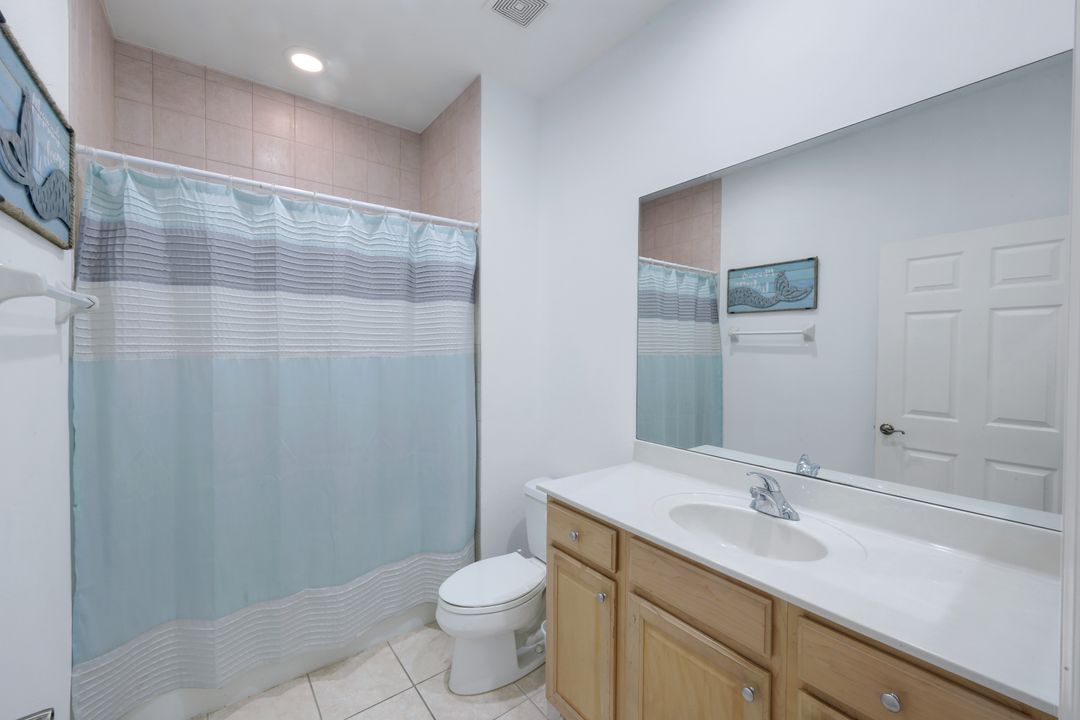 1277 Rialto Way #201, Naples, FL 34114