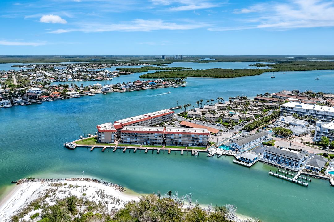 1206 Edington Pl #D-304, Marco Island, FL 34145