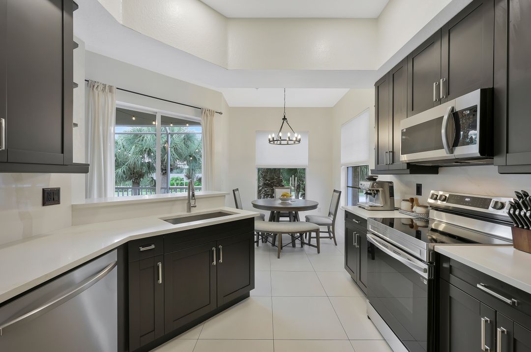 9210 Belleza Way #204, Fort Myers, FL 33908