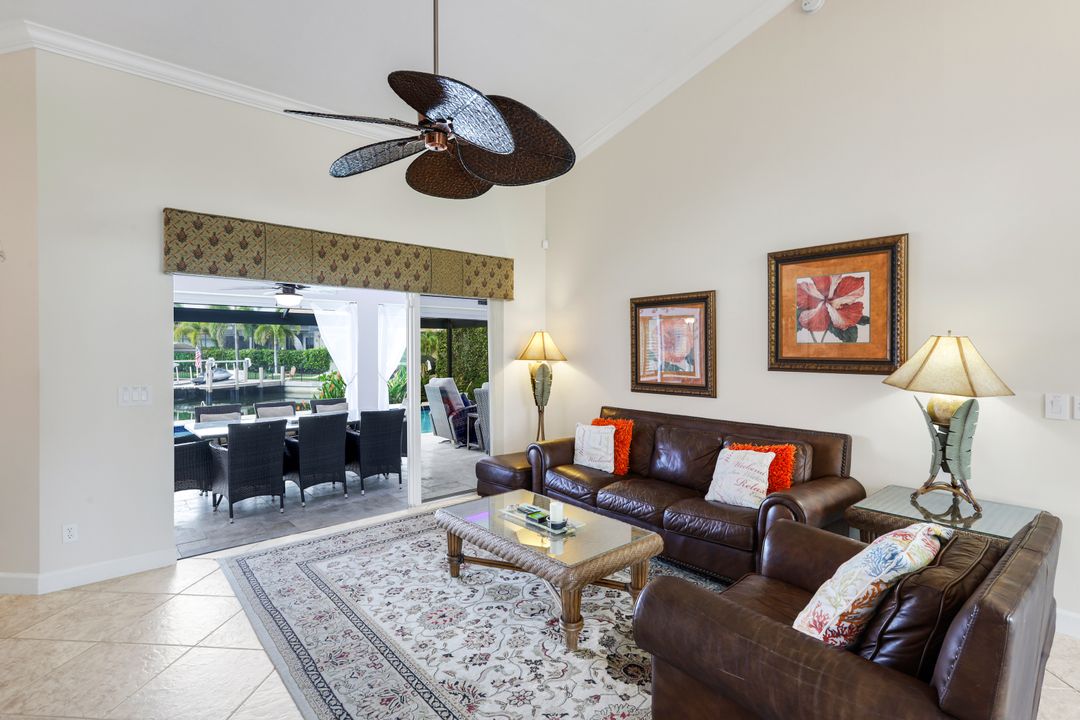 1771 Hummingbird Ct, Marco Island, FL 34145