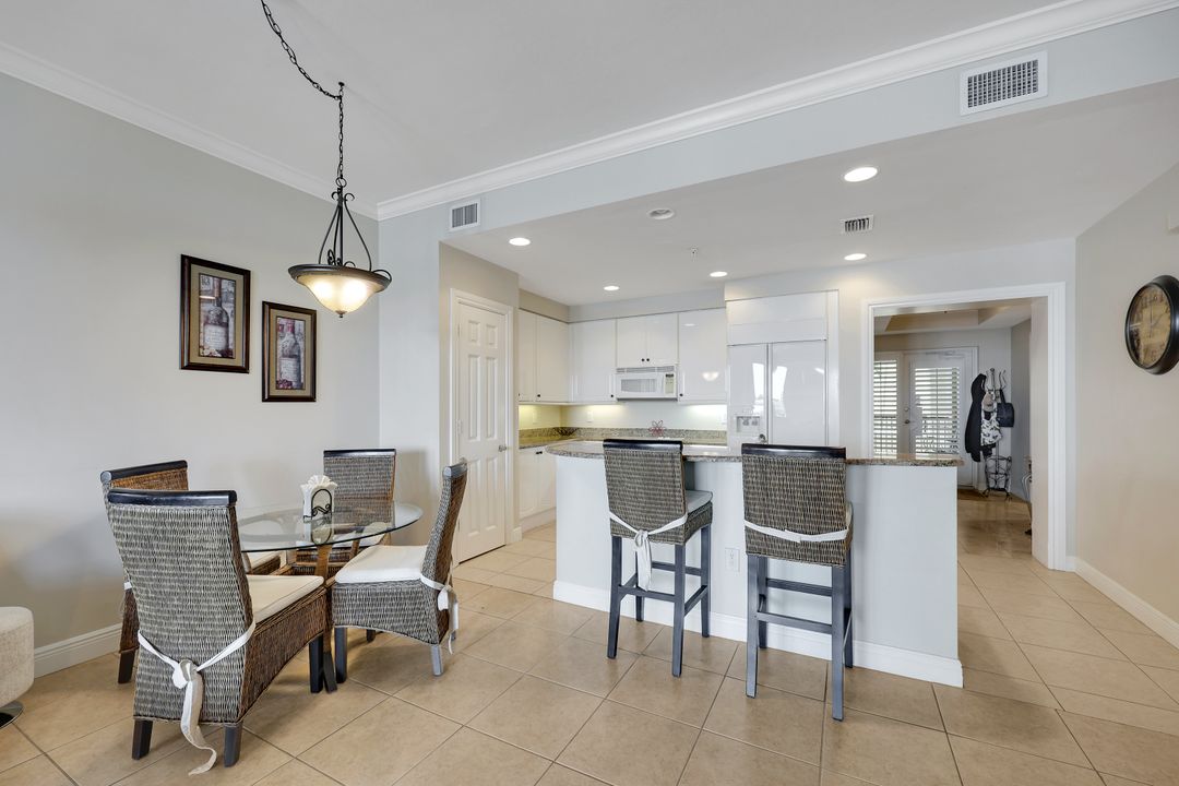760 N Collier Blvd #206, Marco Island, FL 34145