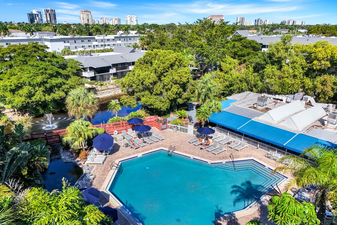 600 Neapolitan Way #C-220, Naples, FL 34103