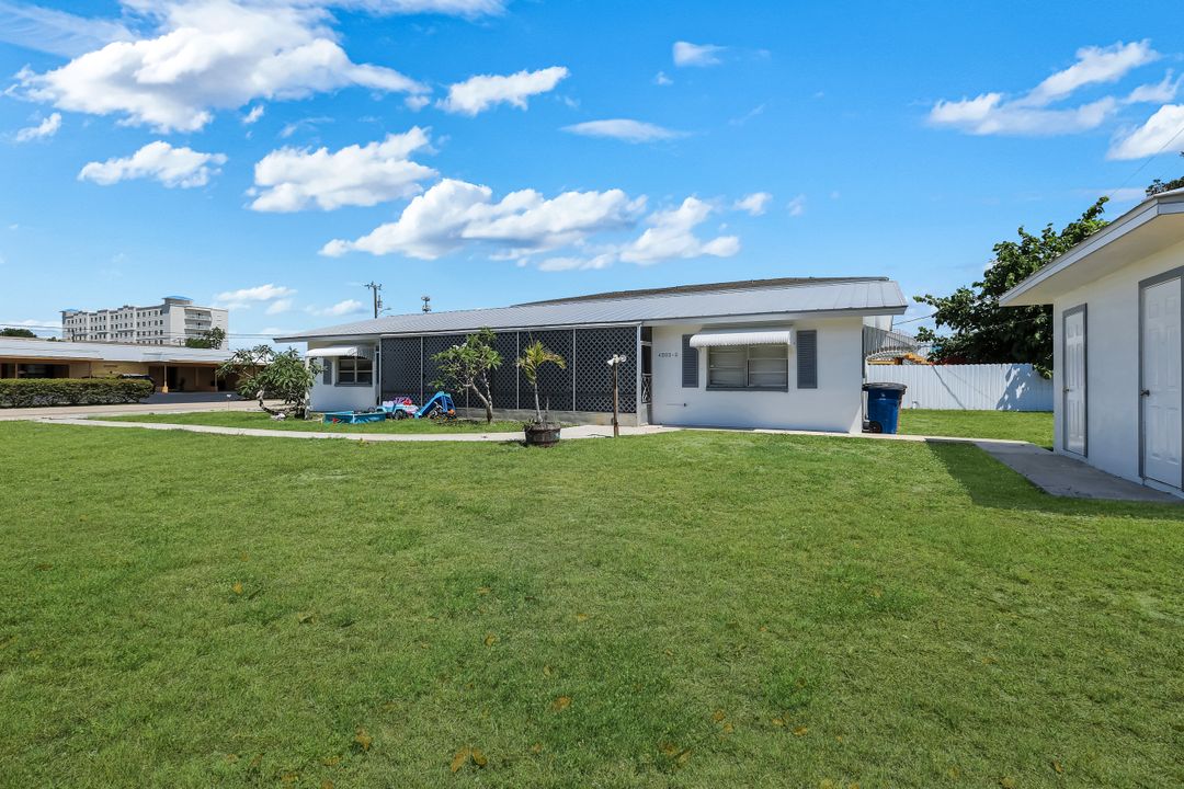 4905 Viceroy St #B, Cape Coral, FL 33904