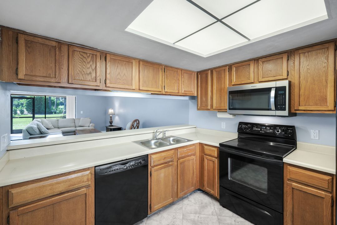 5857 Rattlesnake Hammock Rd, Naples, FL 34113