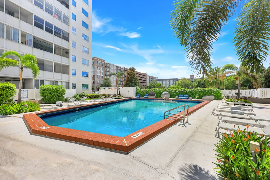 20 W Lucerne Cir, Orlando, FL 32801