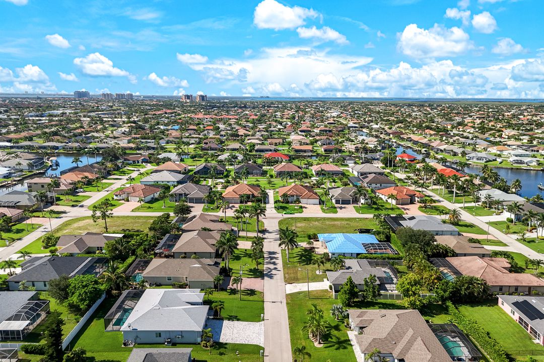 4407 SW 19th Ave, Cape Coral, FL 33914
