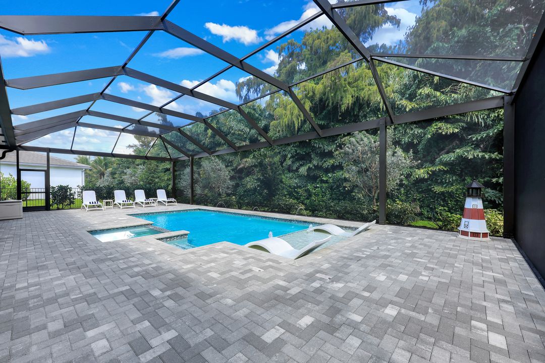 12338 Lavender Ave, Naples, FL 34120
