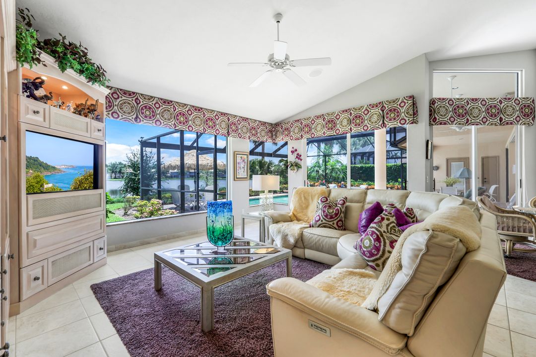 3760 Lakemont Dr, Bonita Springs, FL 34134