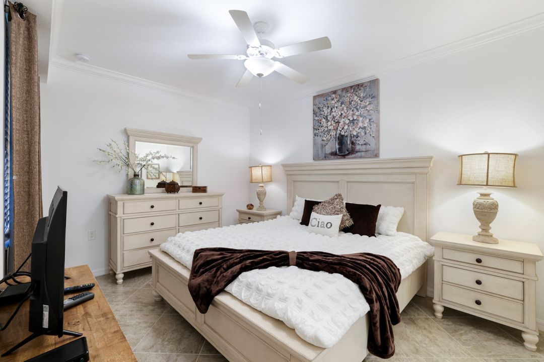 9590 Trevi Ct #5313, Naples, FL 34113